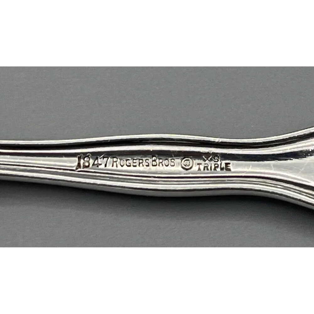 Antique 1847 Rogers Bros Faneuil Teaspoon 5